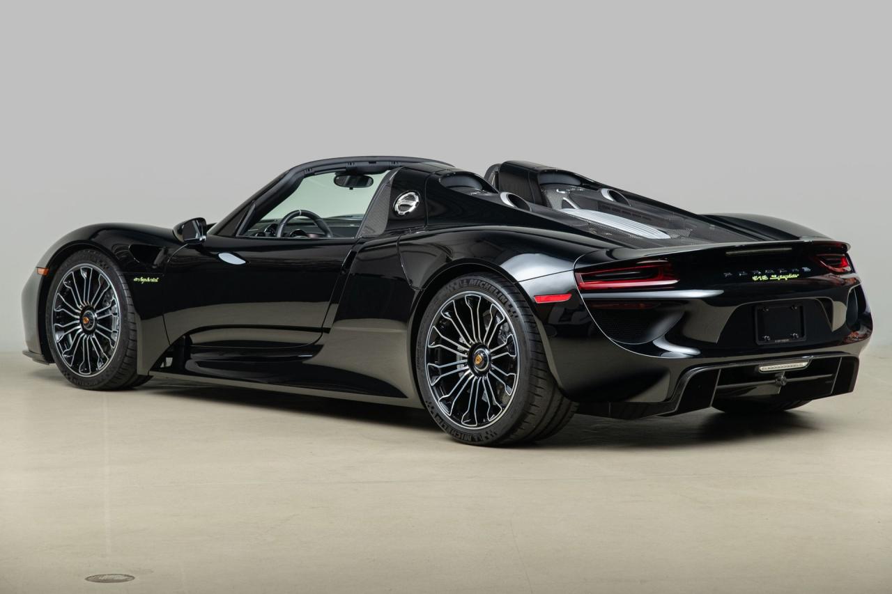 2015 Porsche 918 Spyder
