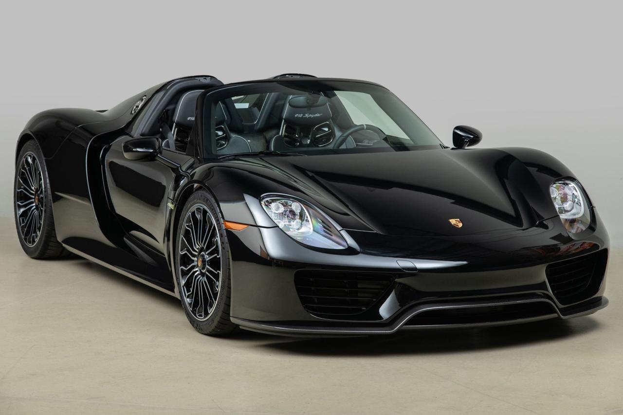 2015 Porsche 918 Spyder