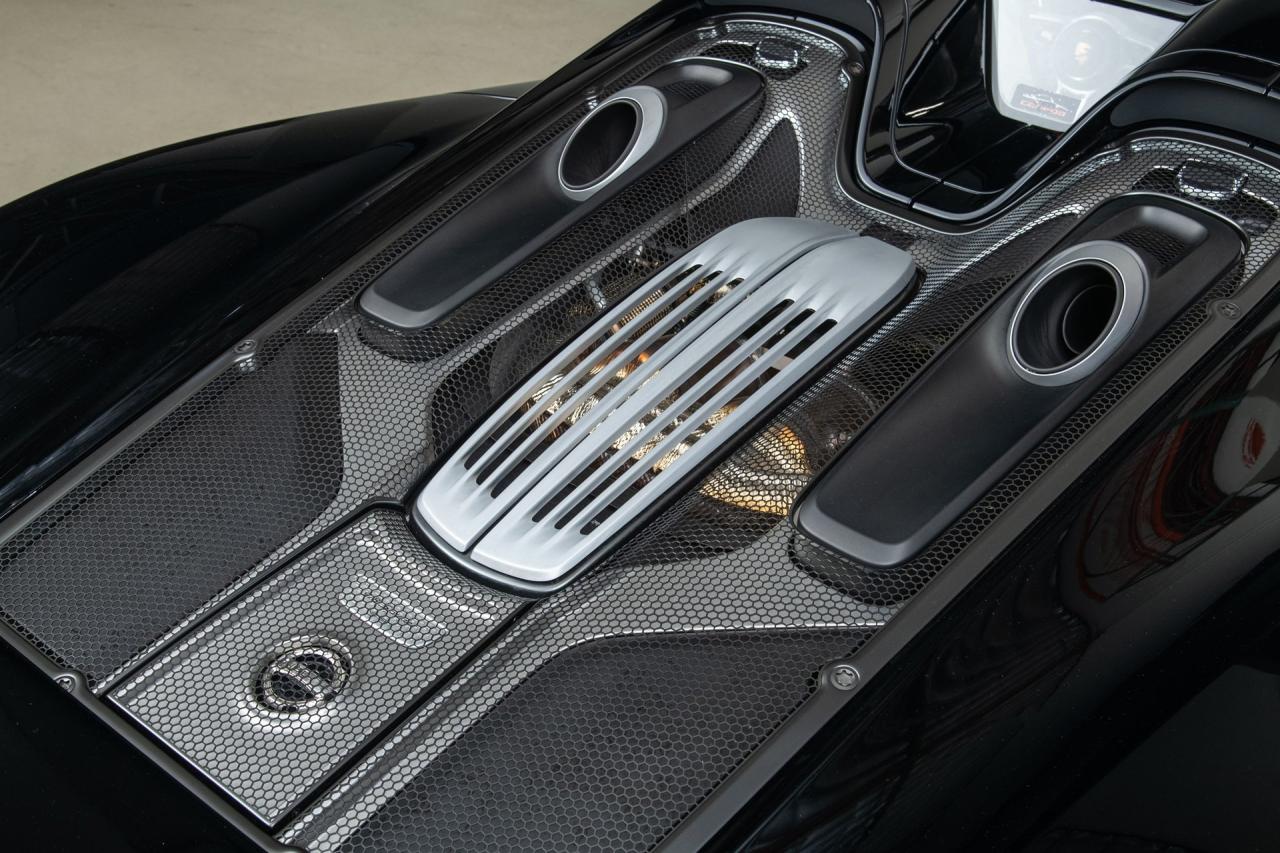 2015 Porsche 918 Spyder