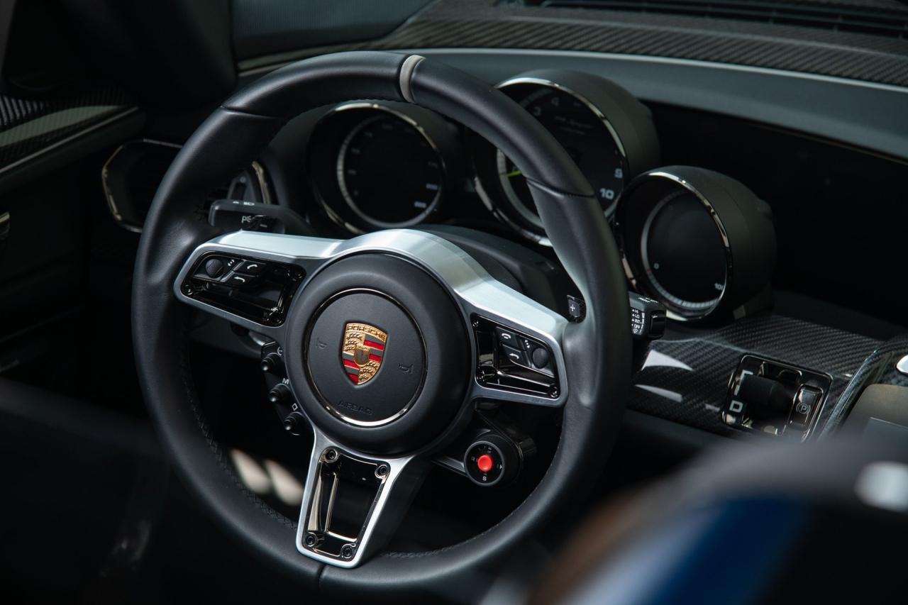 2015 Porsche 918 Spyder