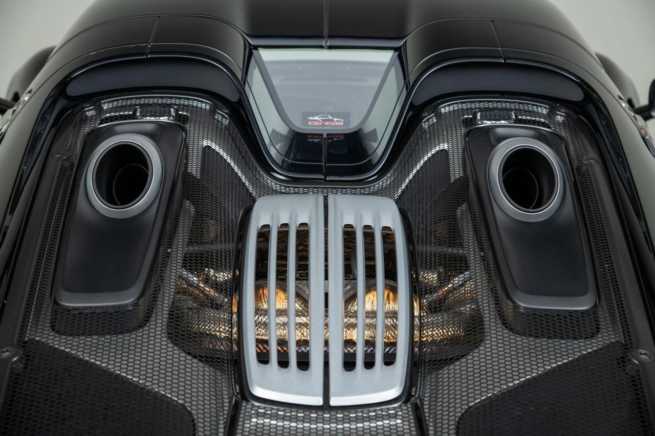 2015 Porsche 918 Spyder