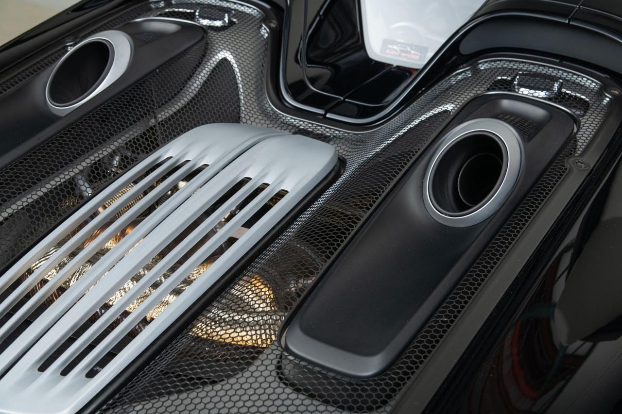 2015 Porsche 918 Spyder
