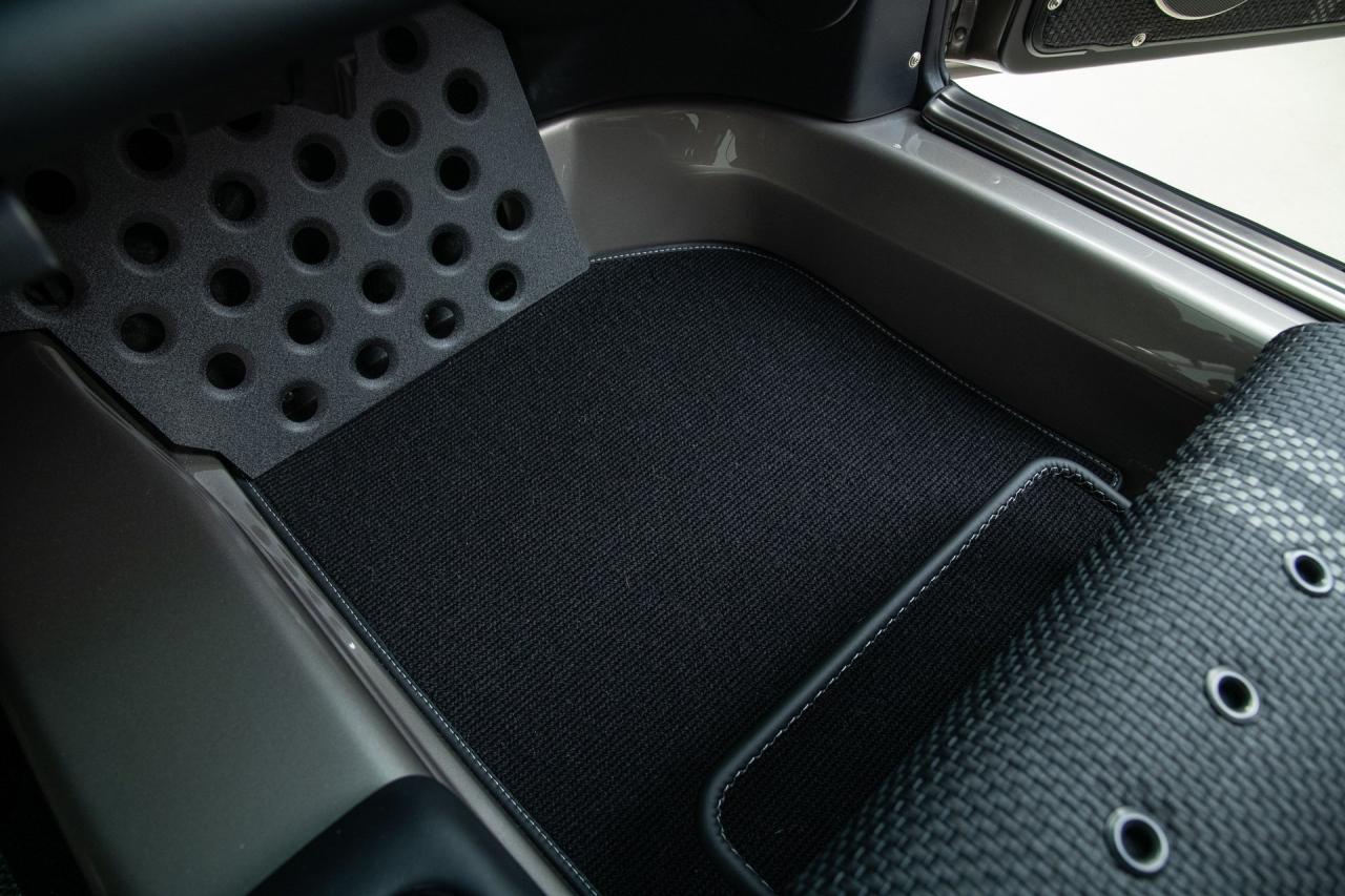 1989 Singer Classic