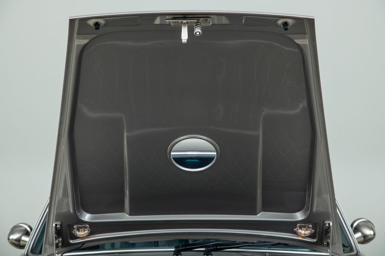 1989 Singer Classic