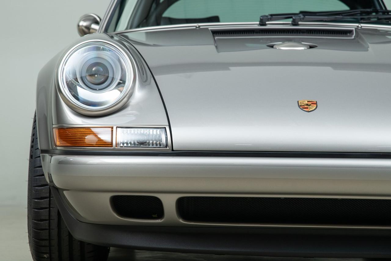 1989 Singer Classic