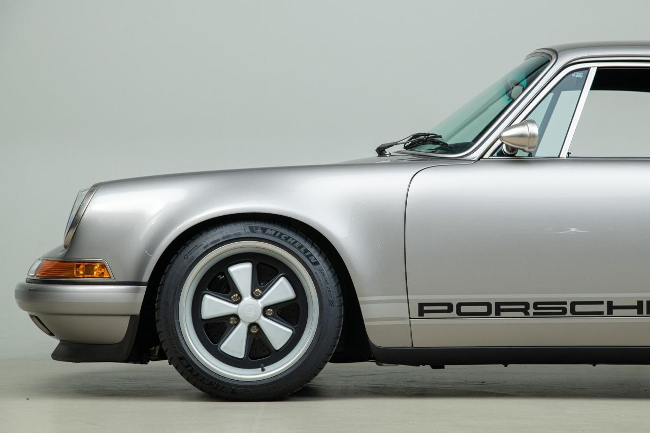 1989 Singer Classic