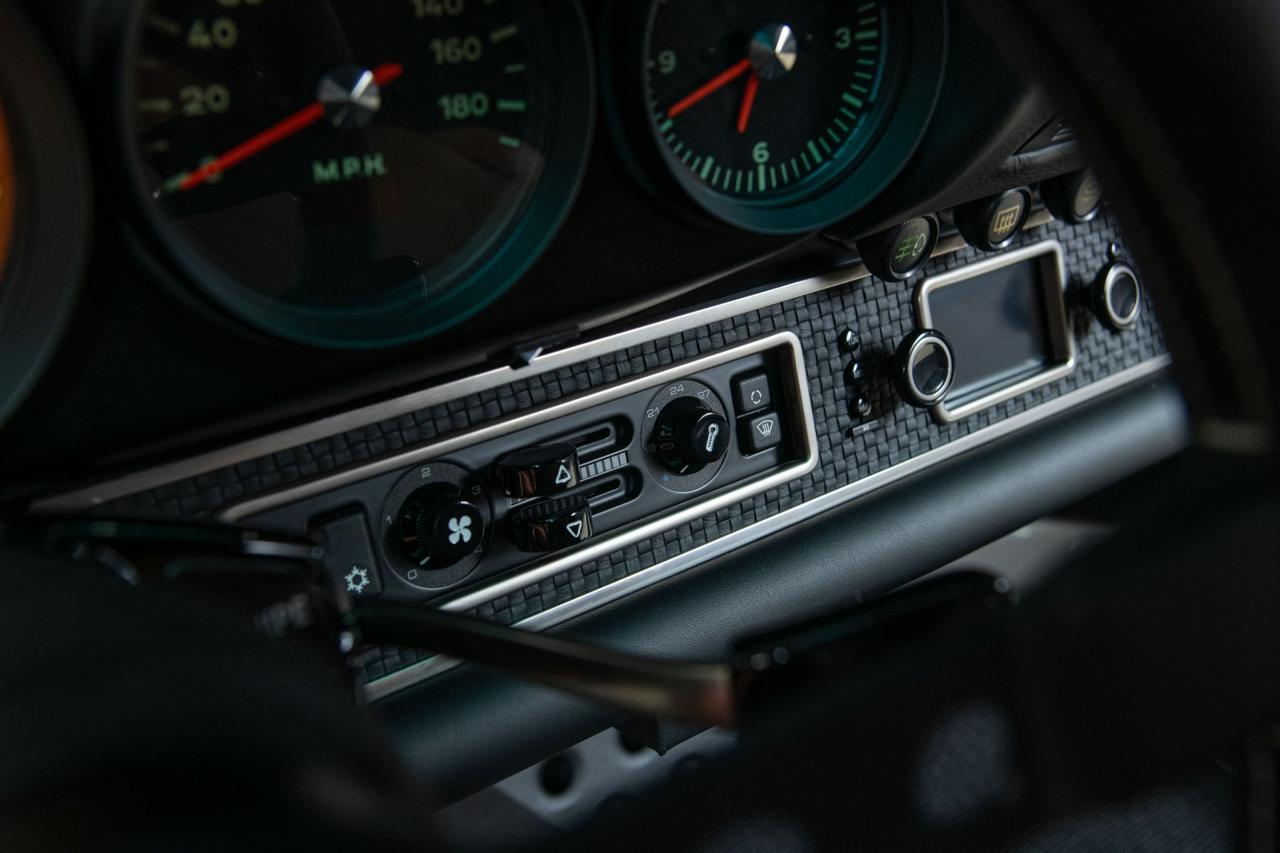 1989 Singer Classic