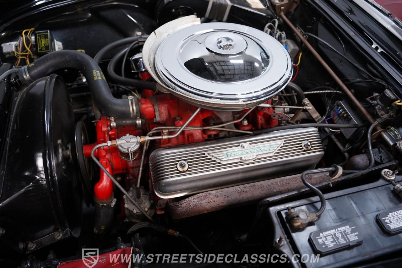 1957 Ford Thunderbird