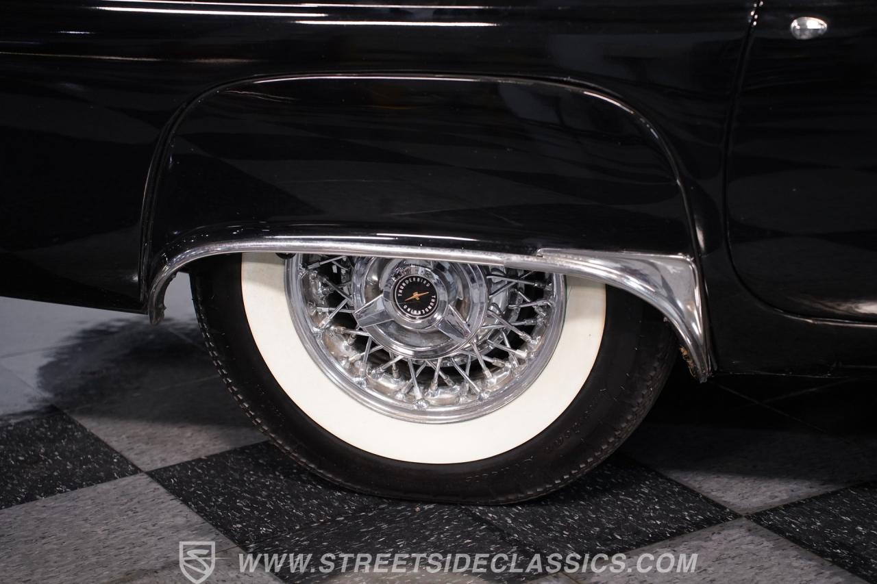 1957 Ford Thunderbird