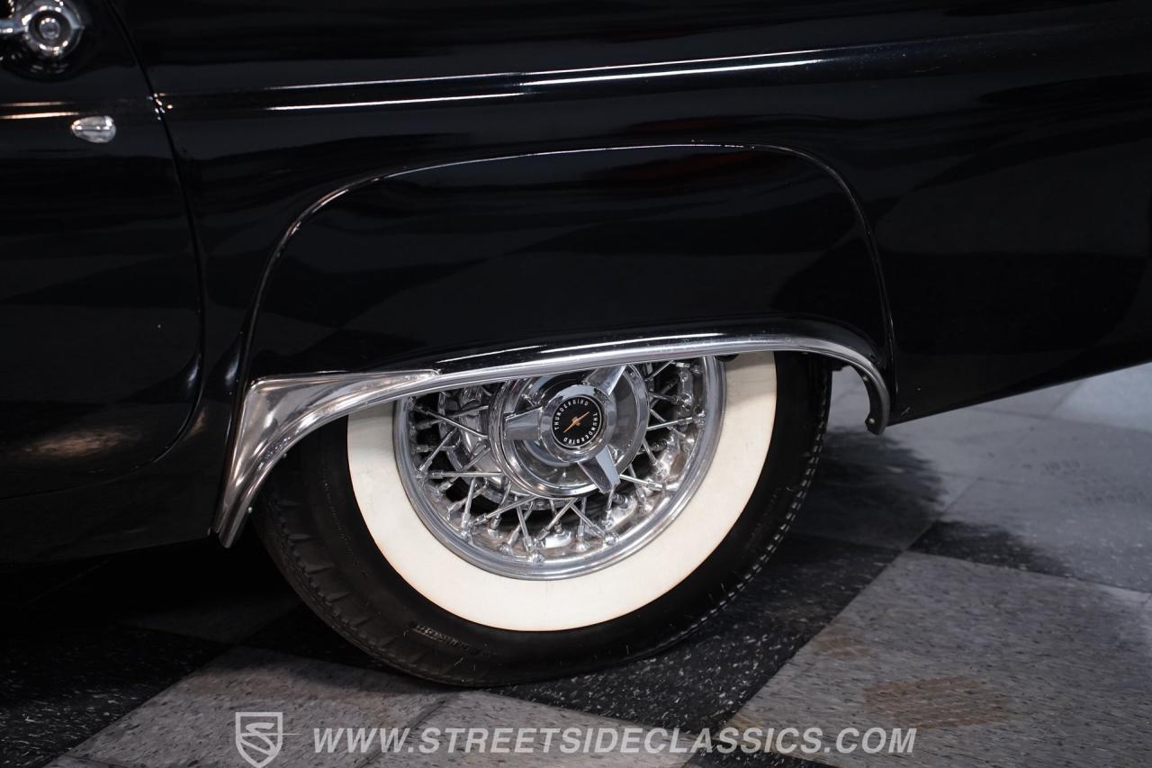 1957 Ford Thunderbird