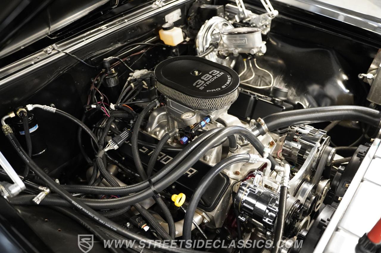 1966 Chevrolet Chevelle Malibu SS Tribute