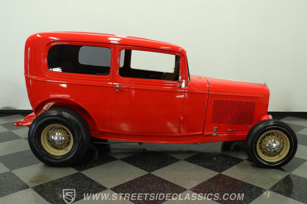 1932 Ford Tudor Streetrod