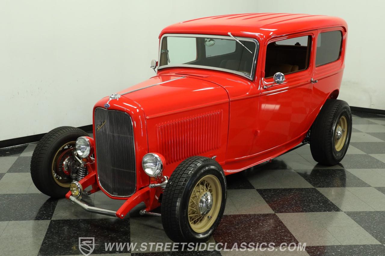 1932 Ford Tudor Streetrod