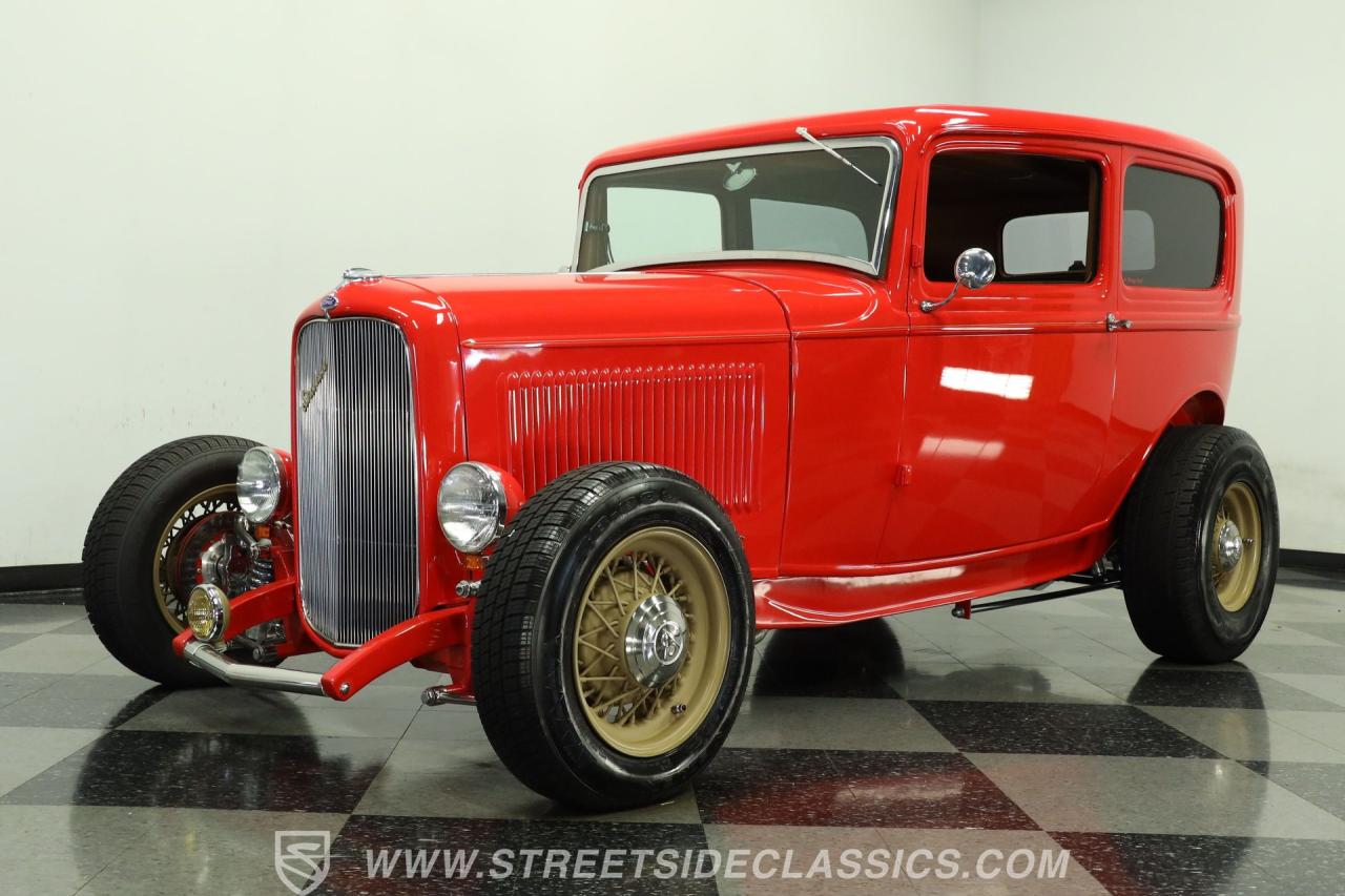 1932 Ford Tudor Streetrod