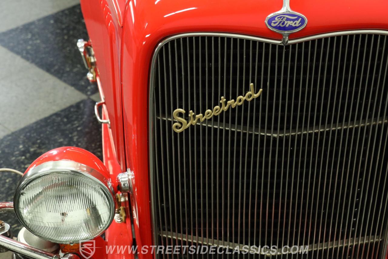 1932 Ford Tudor Streetrod