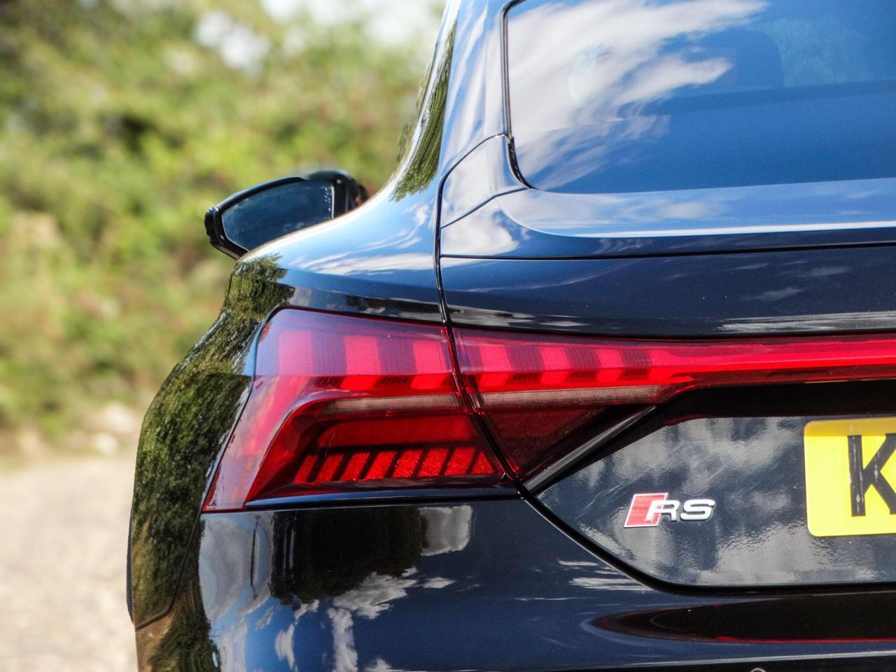 2023 Audi 93.4kWh Auto quattro 4dr