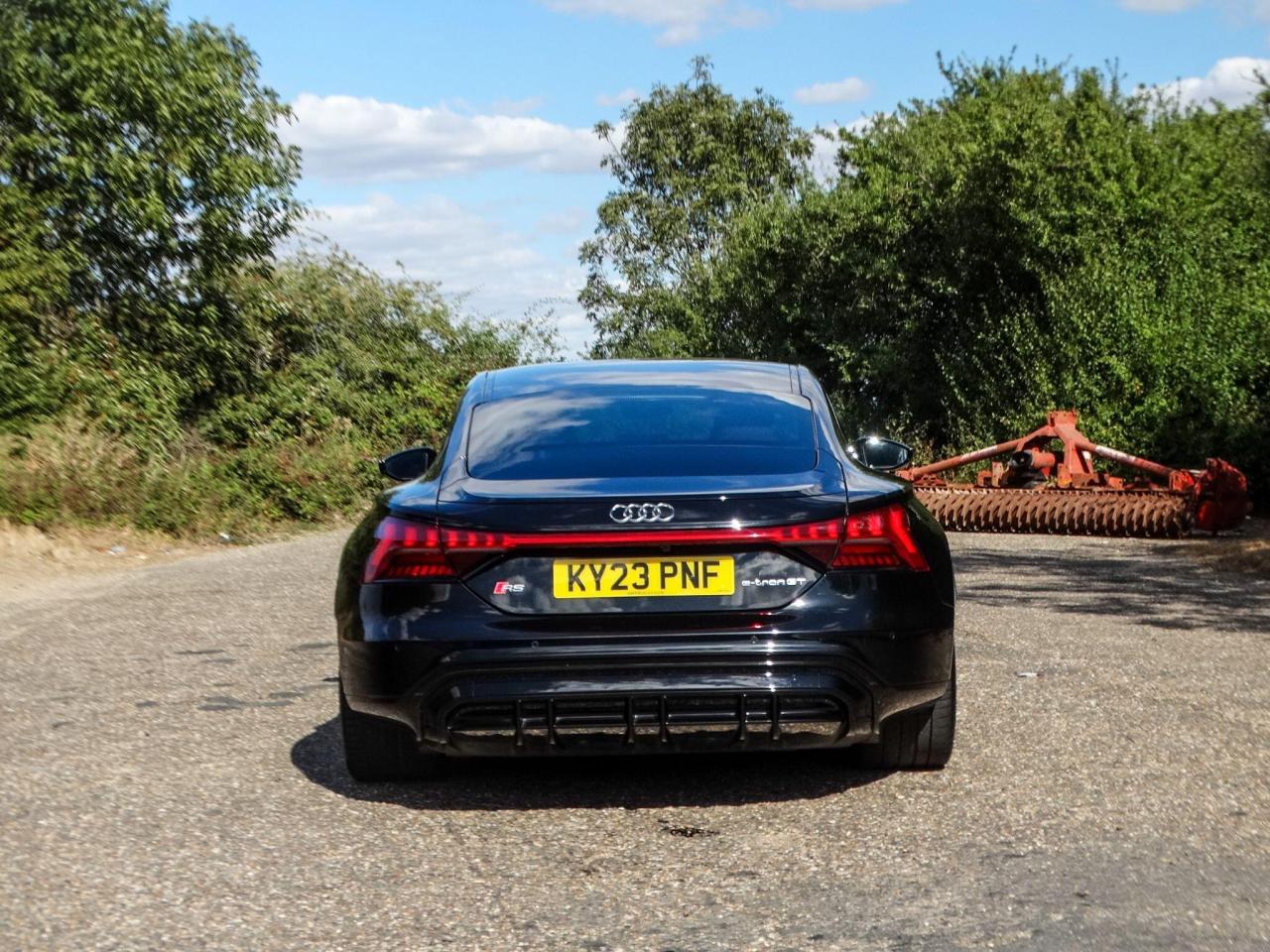 2023 Audi 93.4kWh Auto quattro 4dr