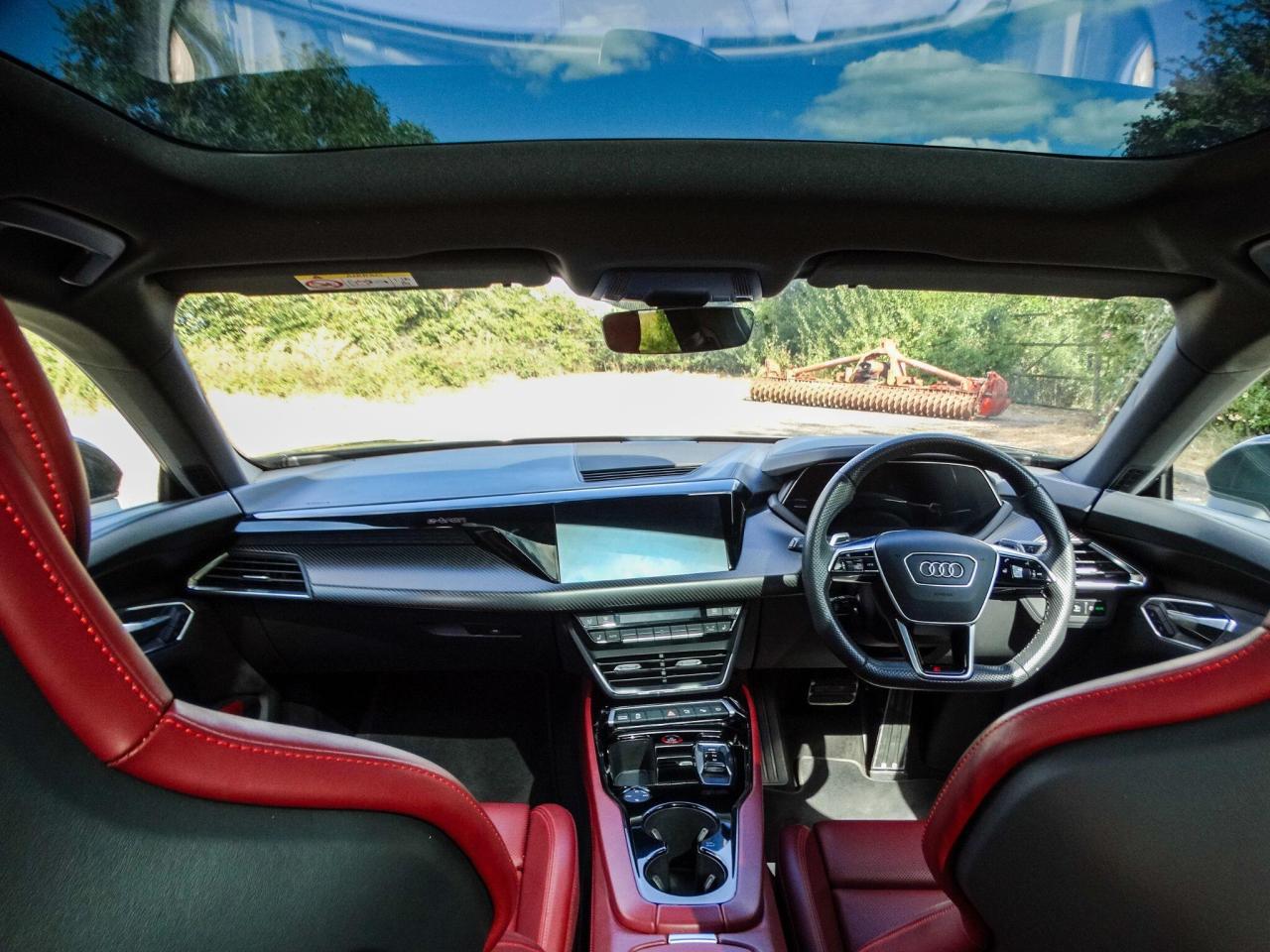 2023 Audi 93.4kWh Auto quattro 4dr