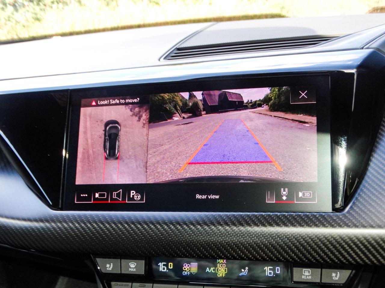 2023 Audi 93.4kWh Auto quattro 4dr
