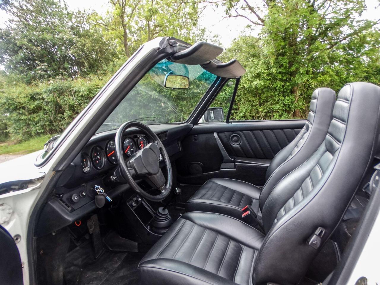 1984 Porsche 3.2 Classic Carrera Cabriolet 2dr