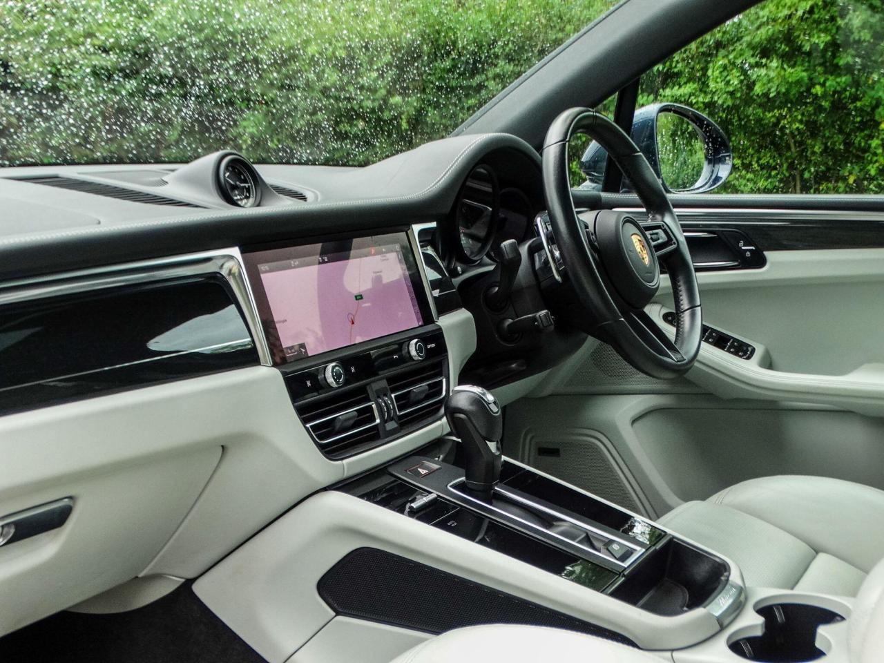 2022 Porsche 2.0T PDK 4WD Euro 6 (s/s) 5dr