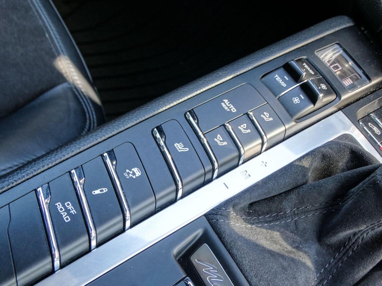 2020 Porsche 2.9T V6 GTS PDK 4WD Euro 6 (s/s) 5dr