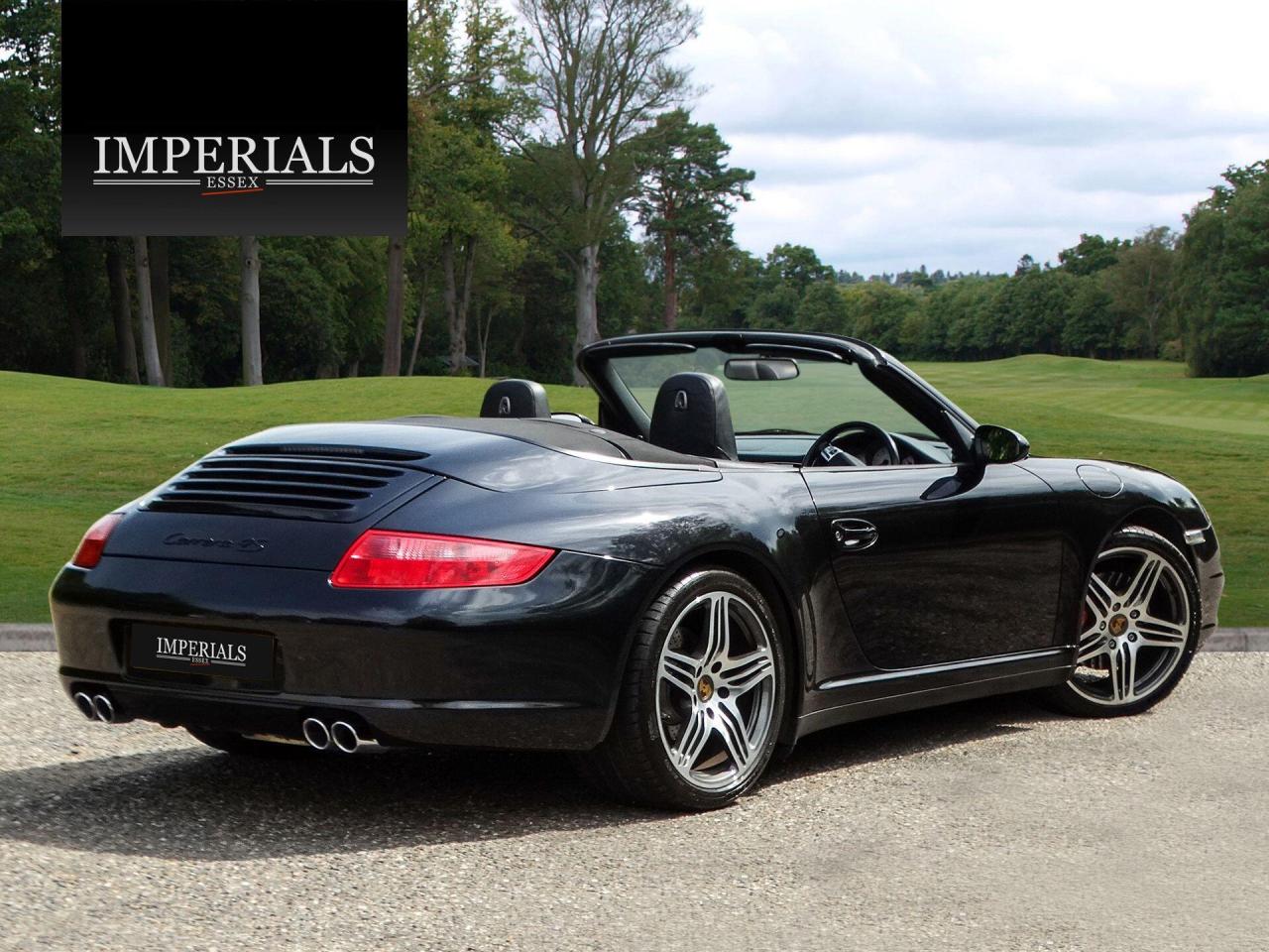 2008 Porsche 3.8 997 Carrera 4S Cabriolet Tiptronic S AWD 2dr
