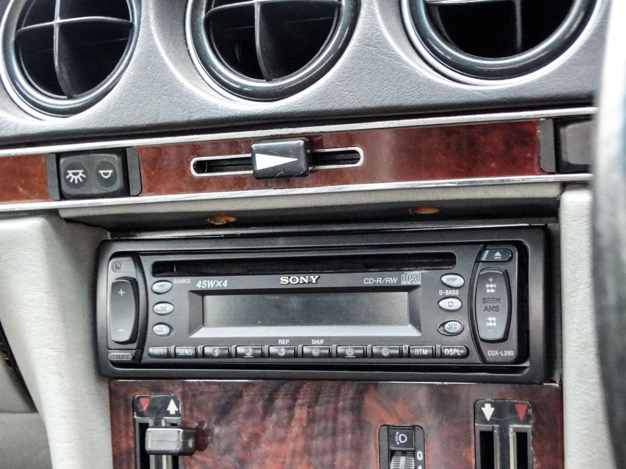 1986 Mercedes - Benz What's my car worth?