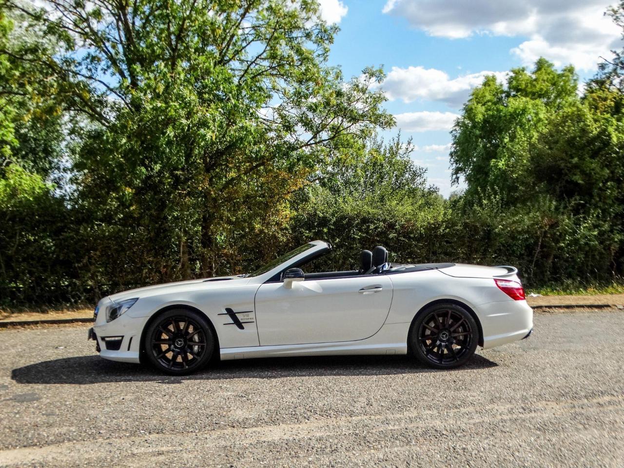 2013 Mercedes - Benz 5.5 SL63 V8 AMG SpdS MCT Euro 5 (s/s) 2dr
