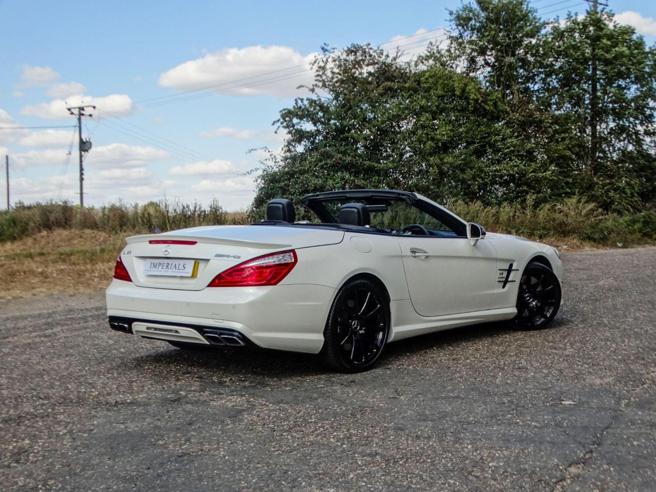 2013 Mercedes - Benz 5.5 SL63 V8 AMG SpdS MCT Euro 5 (s/s) 2dr