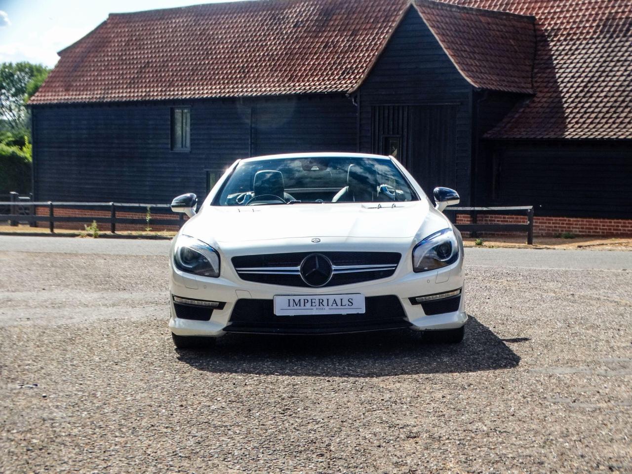 2013 Mercedes - Benz 5.5 SL63 V8 AMG SpdS MCT Euro 5 (s/s) 2dr