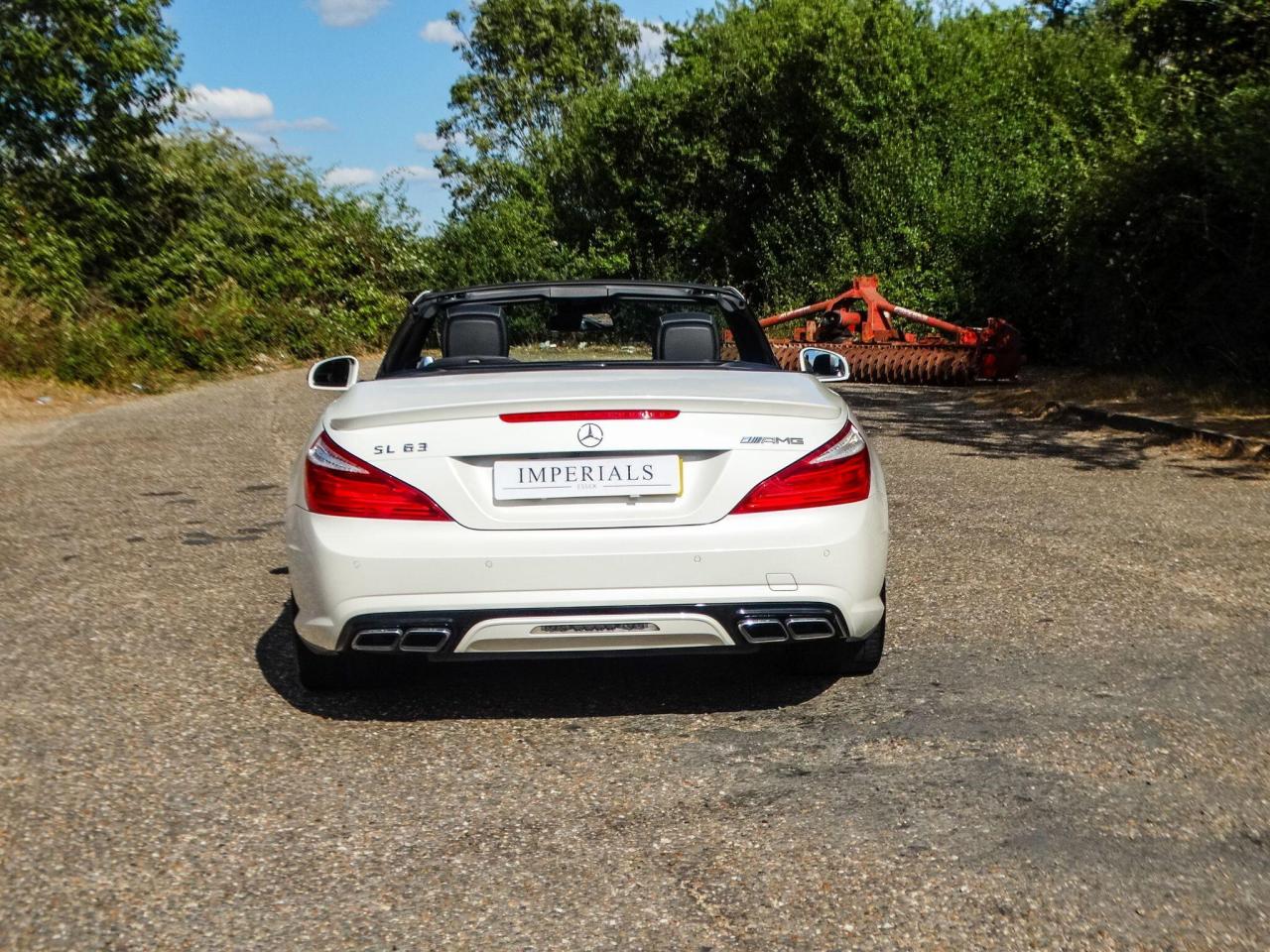 2013 Mercedes - Benz 5.5 SL63 V8 AMG SpdS MCT Euro 5 (s/s) 2dr