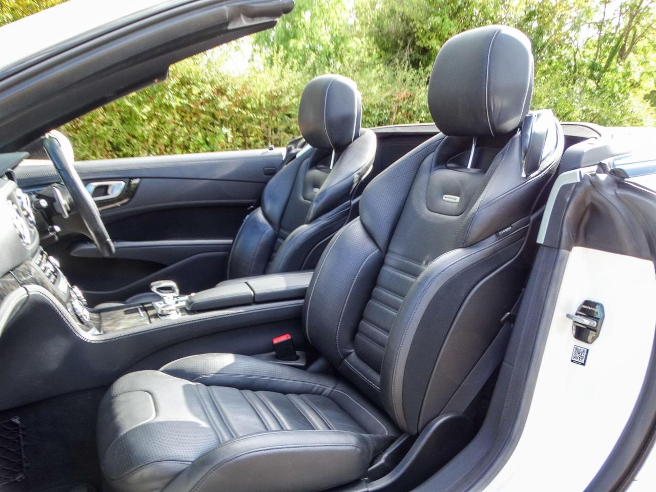 2013 Mercedes - Benz 5.5 SL63 V8 AMG SpdS MCT Euro 5 (s/s) 2dr