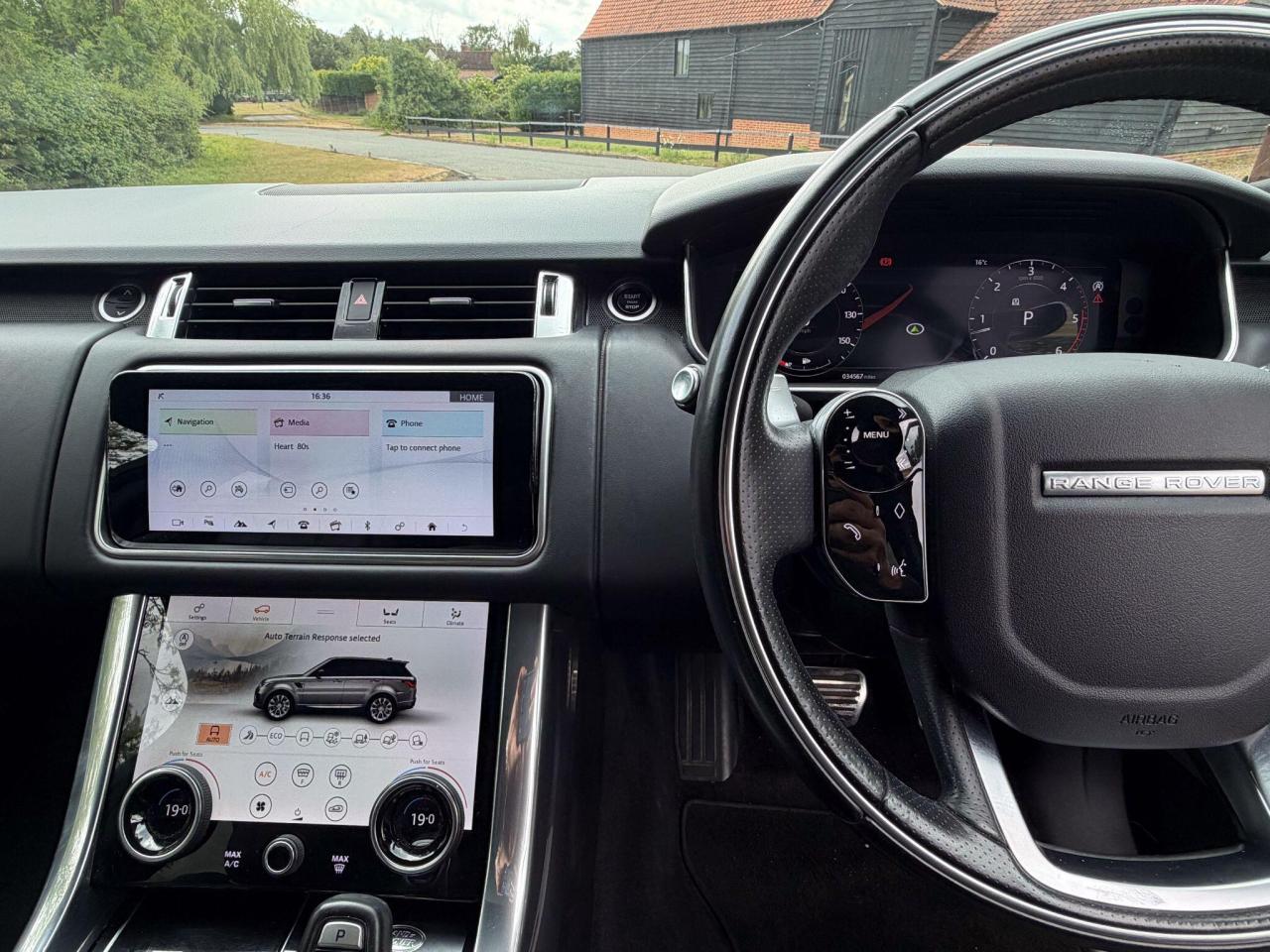 2020 Land Rover 3.0 D300 MHEV HSE Dynamic Black Auto 4WD Euro 6 (s/s) 5dr