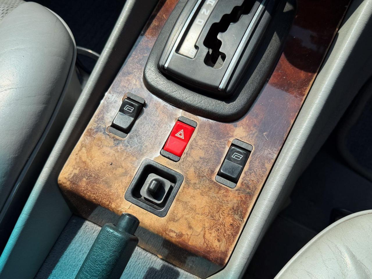 1985 Mercedes - Benz 3.8 SL 2dr