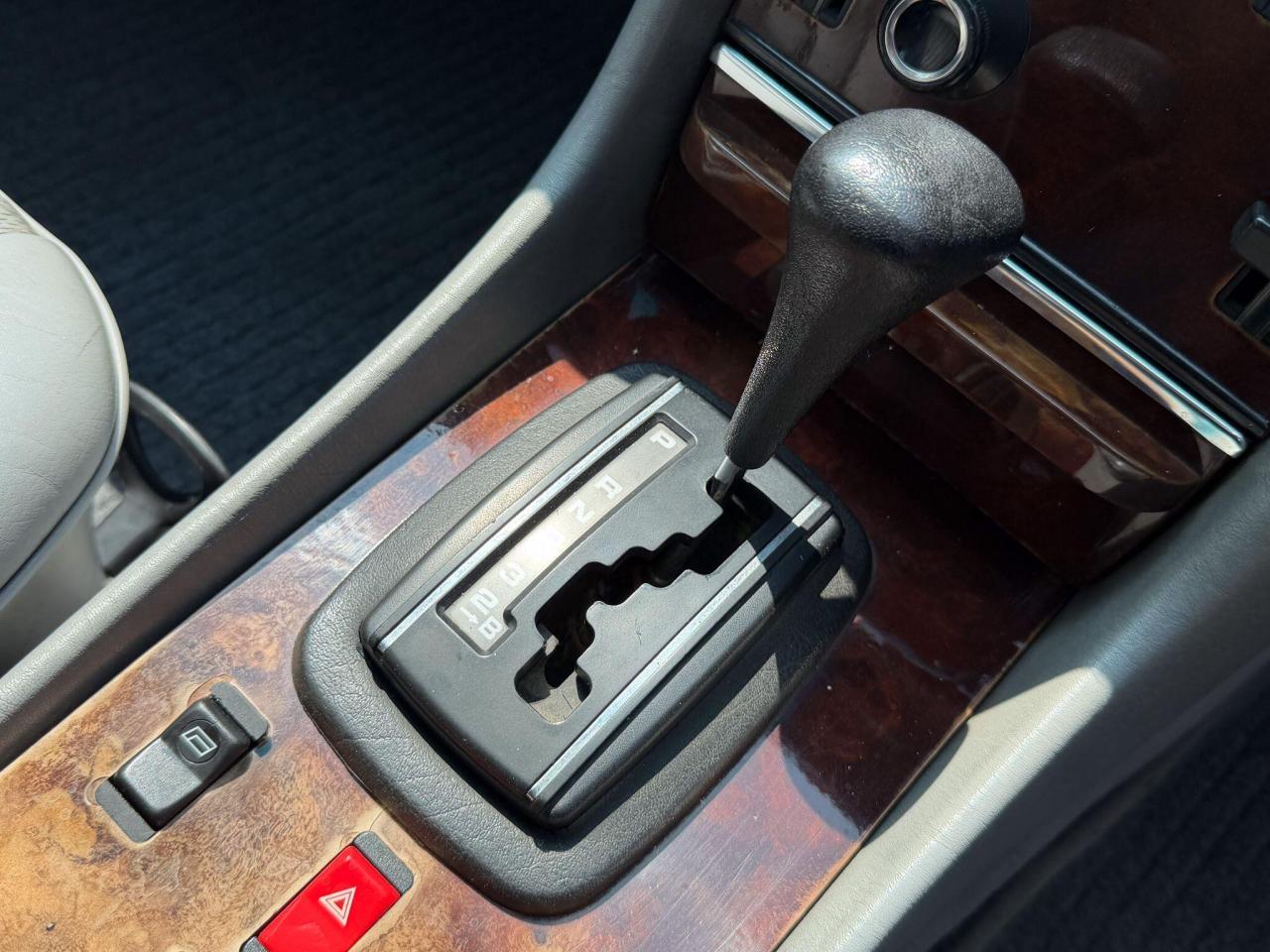 1985 Mercedes - Benz 3.8 SL 2dr