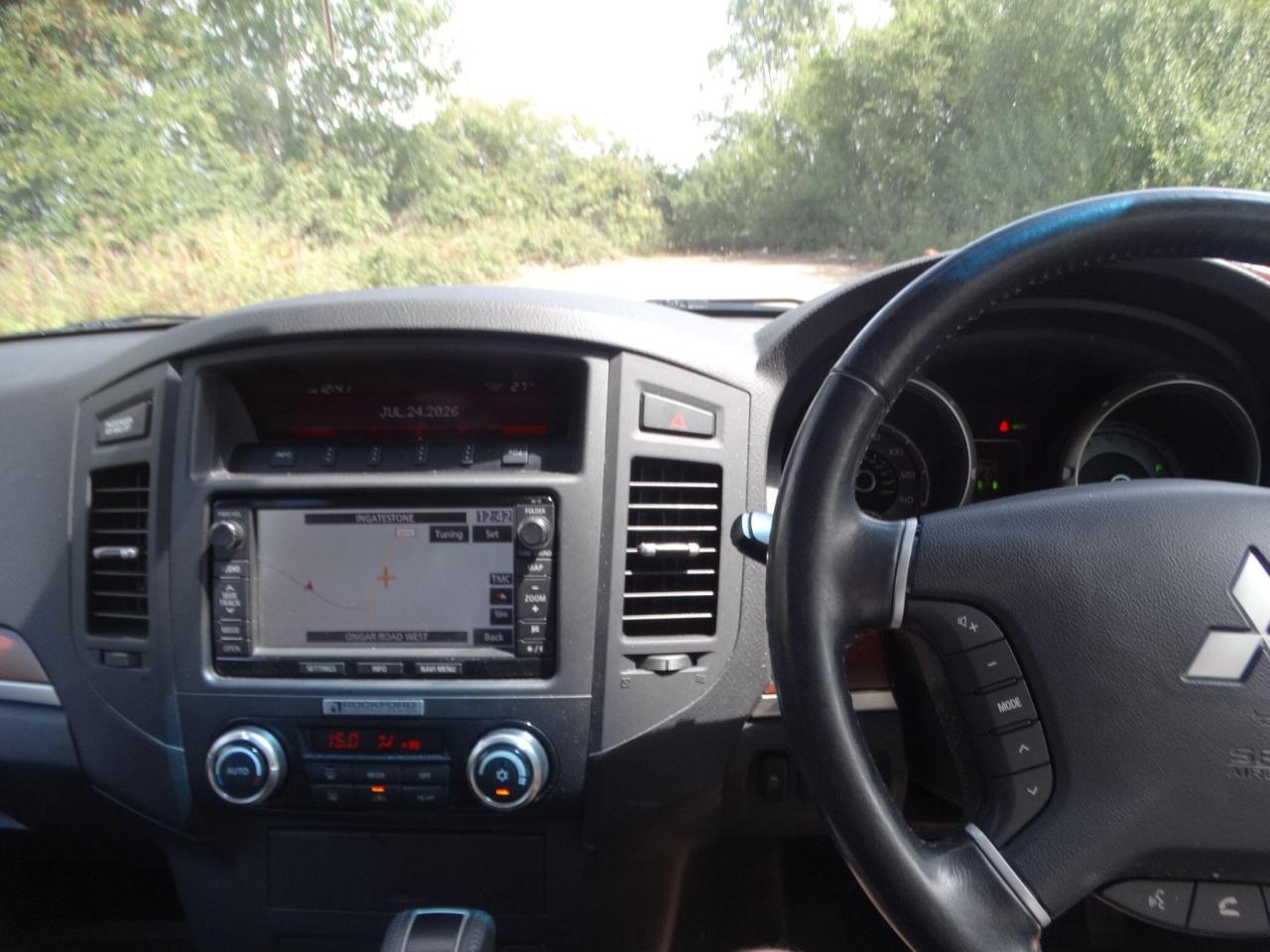 2014 Mitsubishi 3.2 DI-DC SG3 Auto 4WD Euro 5 5dr LWB