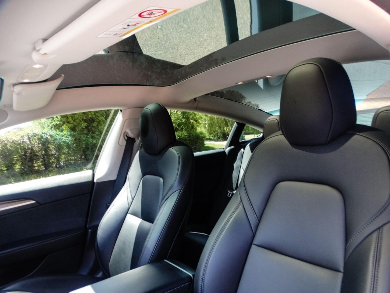 2023 Tesla Auto RWD 4dr