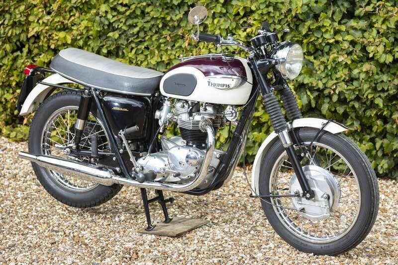 1967 Triumph BONNEVILLE T120