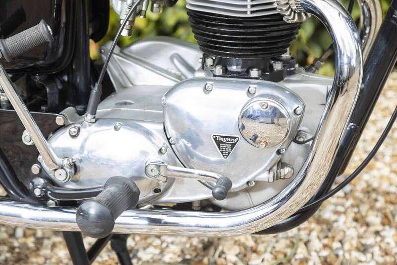 1967 Triumph BONNEVILLE T120