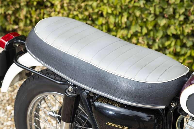 1967 Triumph BONNEVILLE T120