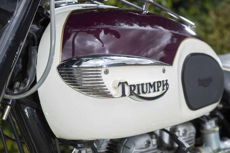 1967 Triumph BONNEVILLE T120