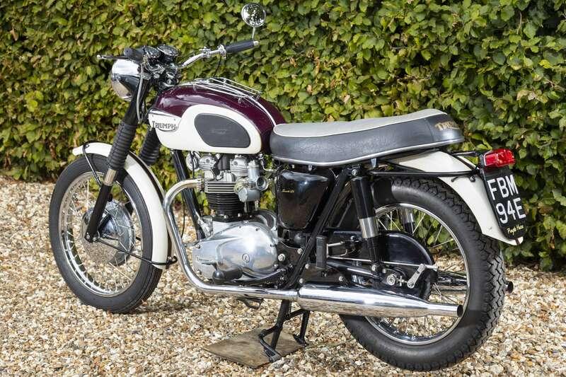 1967 Triumph BONNEVILLE T120