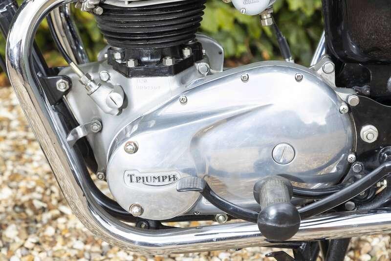 1967 Triumph BONNEVILLE T120