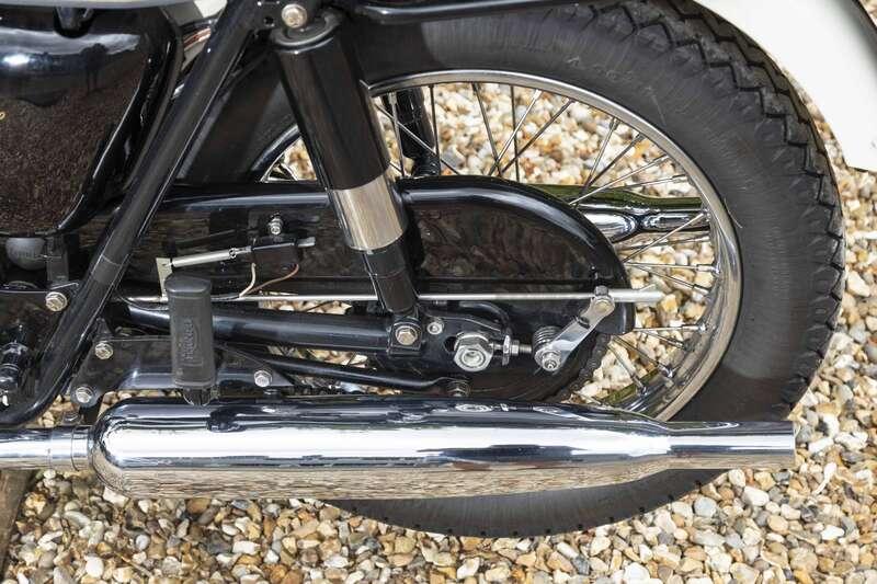 1967 Triumph BONNEVILLE T120