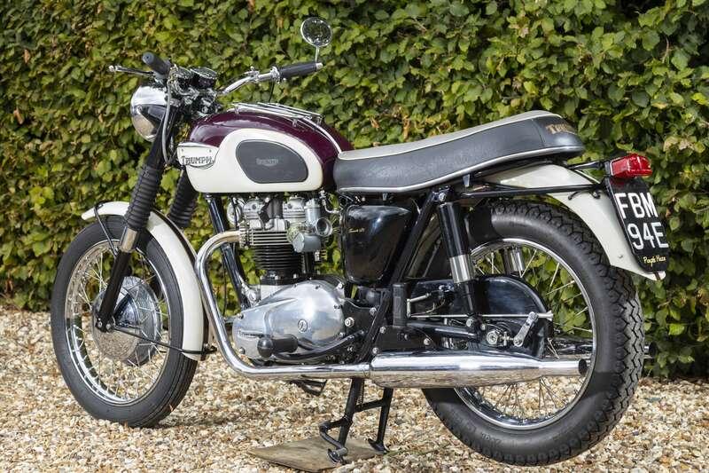 1967 Triumph BONNEVILLE T120