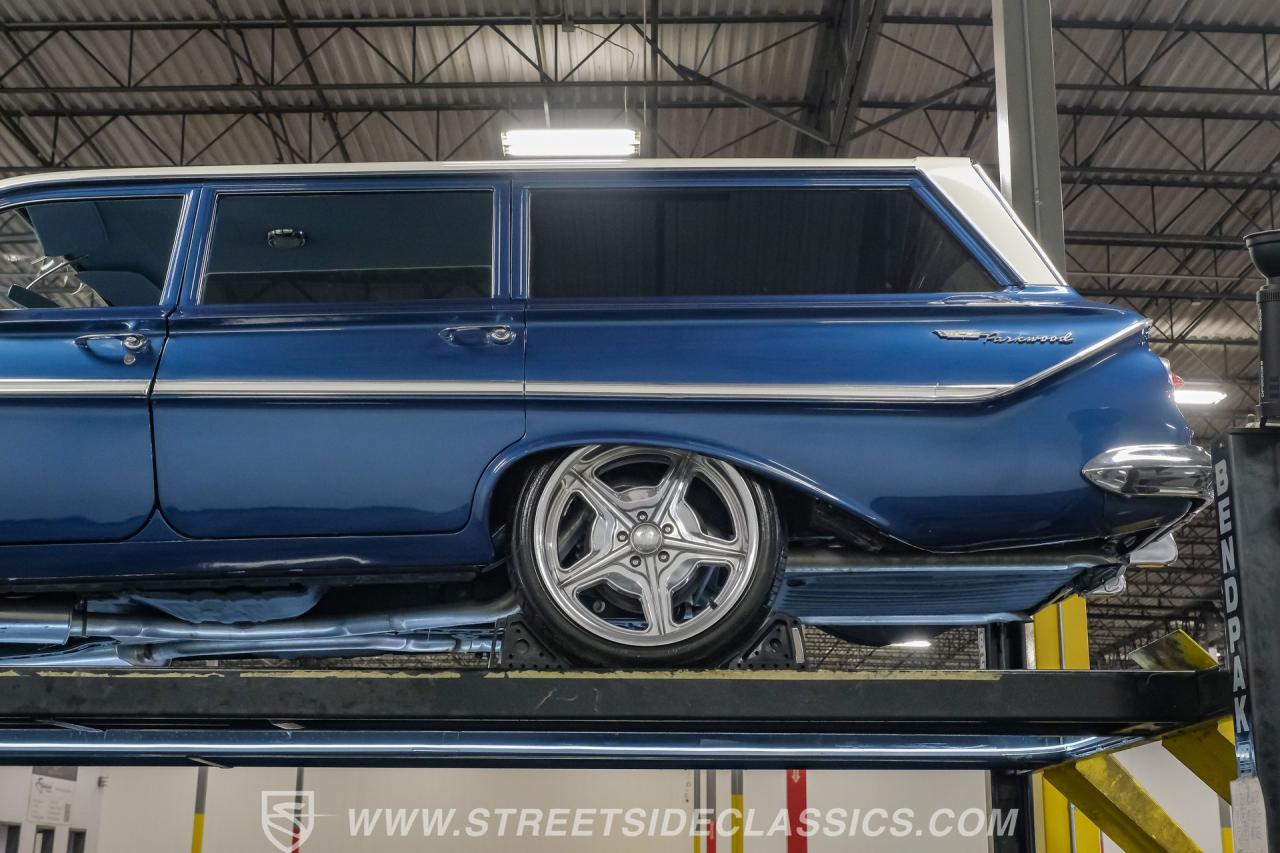 1961 Chevrolet Bel Air Parkwood Wagon