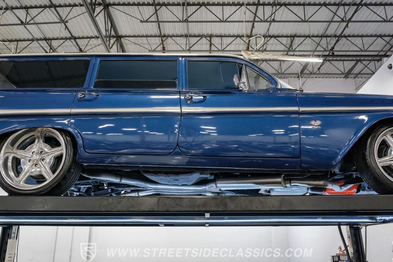 1961 Chevrolet Bel Air Parkwood Wagon
