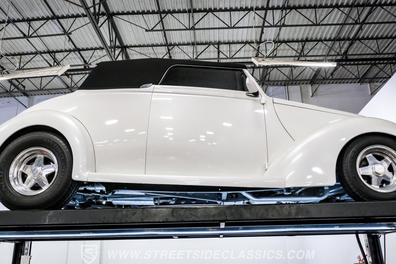1937 Ford Cabriolet Street Rod