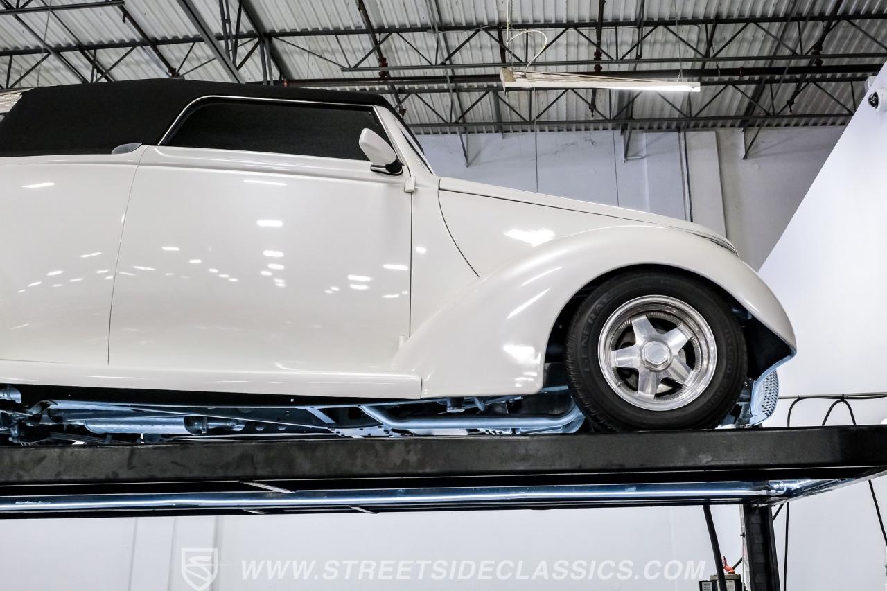 1937 Ford Cabriolet Street Rod